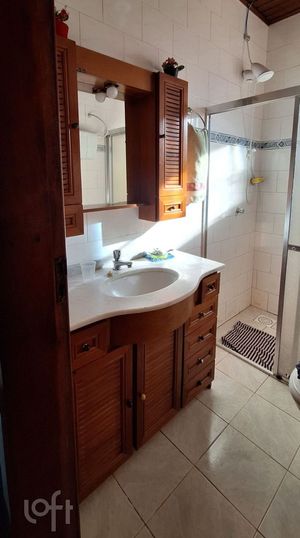 Image 9 - 859227