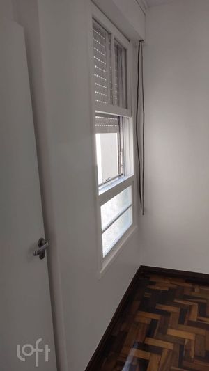 Image 31 - 859241
