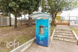Image 8 - 859241