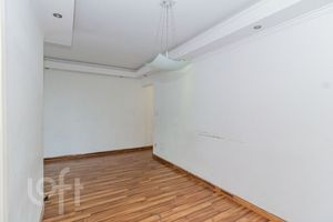 Image 4 - 859265