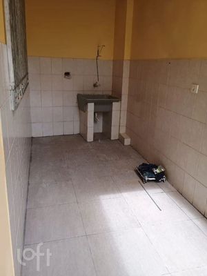 Image 3 - 859268
