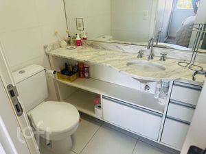 Image 3 - 859272