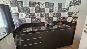 Image 4 - 859276