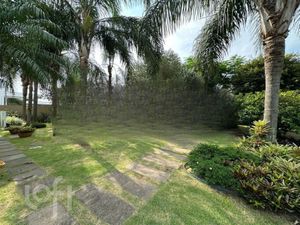 Image 15 - 859307
