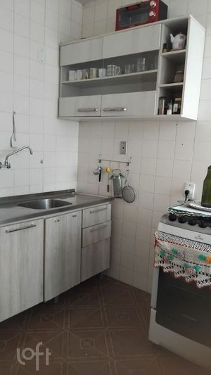 Image 12 - 859341