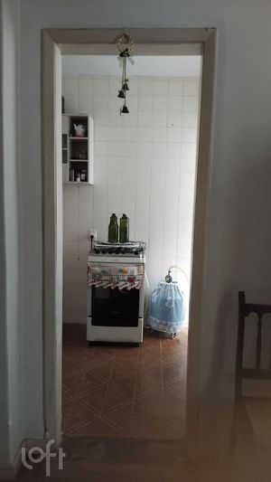 Image 25 - 859341