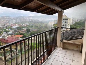 Image 9 - 859343