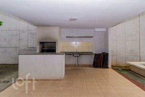 Image 35 - 859353