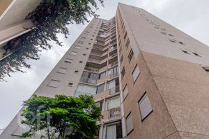 Image 41 - 859353