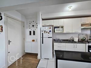 Image 6 - 859373