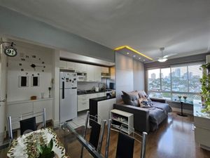 Image 3 - 859373