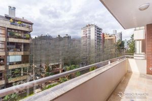 Image 6 - 859376