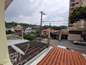 Image 38 - 859380