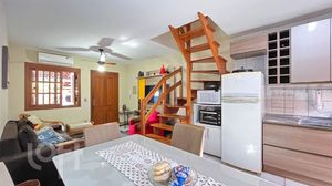 Image 11 - 859383