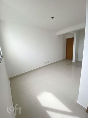 Image 3 - 859392