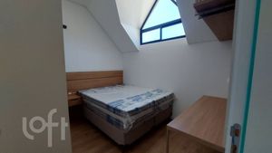 Image 13 - 859411