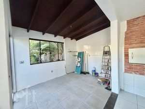 Image 3 - 859416