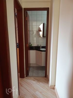 Image 3 - 859458