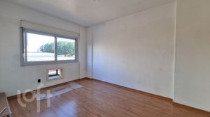 Image 3 - 859470