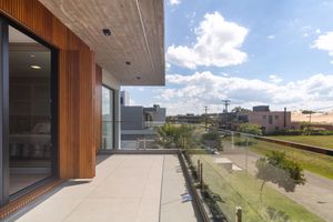 Image 1 - 859499