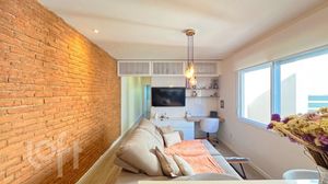 Image 3 - 859524