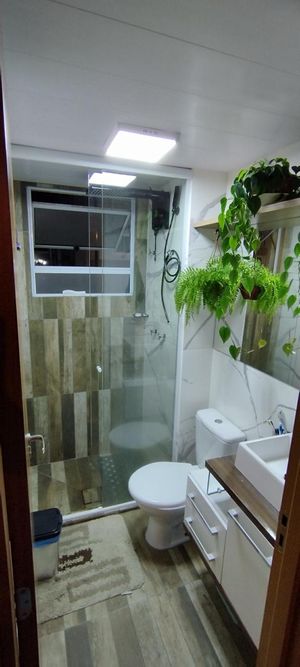 Image 9 - 859528