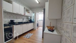 Image 20 - 859546