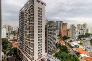Image 24 - 859549