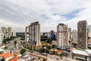 Image 25 - 859549