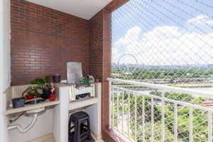 Image 4 - 859552
