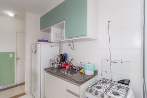 Image 33 - 859552