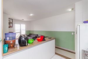 Image 34 - 859552