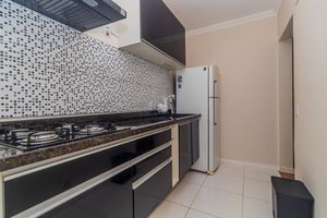 Image 17 - 859555