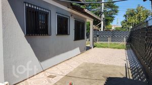 Image 30 - 859595