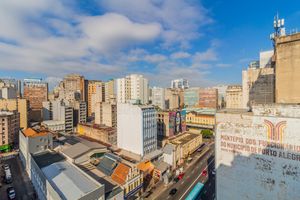Image 32 - 859618