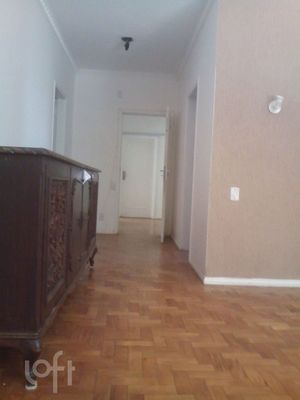 Image 10 - 859636
