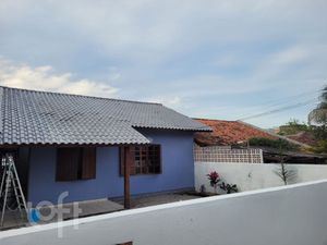 Image 12 - 859638
