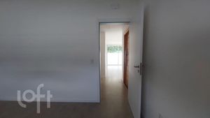 Image 34 - 859663