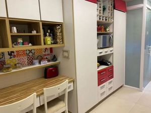 Image 7 - 859689