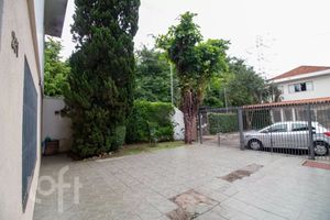 Image 48 - 859690
