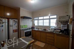 Image 7 - 859690
