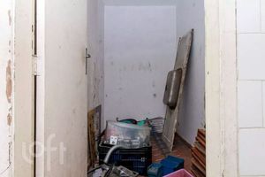 Image 31 - 859691