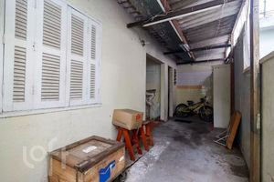 Image 28 - 859691