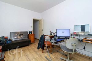 Image 3 - 859691