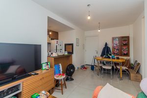 Image 2 - 859699