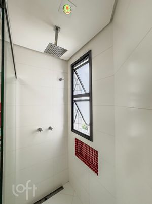 Image 31 - 859702