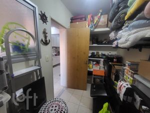 Image 10 - 859707