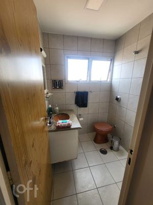Image 8 - 859707
