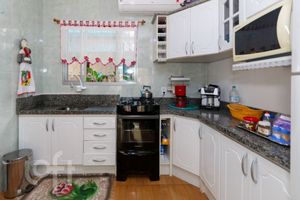 Image 8 - 859727