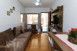 Image 6 - 859727